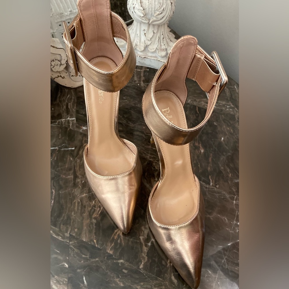 ROSE GOLD METALLIC HEELS